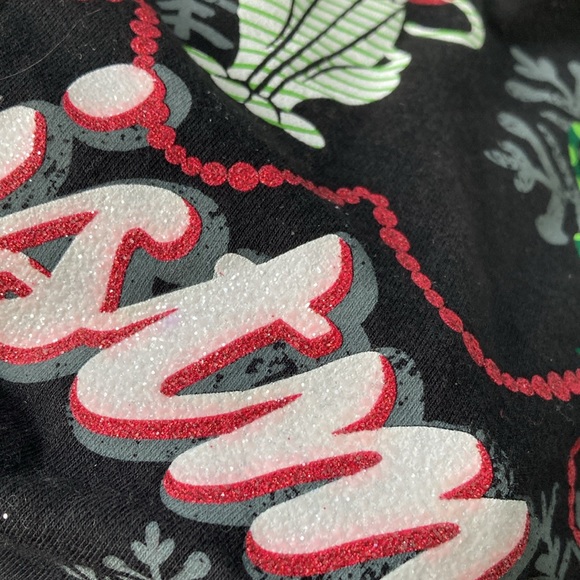 Meows Christmas cat Tshirt - Picture 5 of 9